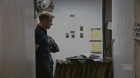 Hotel Hell S03E06 HDTV x264-FUM EZTV