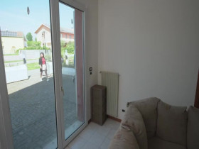 House Hunters International S197E10 Dream Military Assignment in Pordenone Italy 480p x264-mSD EZTV