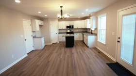 House Hunters S252E07 Searching for Historic in Kentucky XviD-AFG EZTV