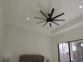 House Hunters S252E08 Tight Quarters in Houston 480p x264-mSD EZTV