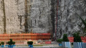 How Did They Build That 2021 S01E04 Viaducts and Hotels 1080p WEB h264-CAFFEiNE EZTV