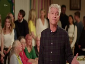 How To Spend It Well At Christmas With Phillip Schofield S03E03 480p x264-mSD EZTV