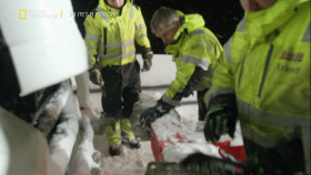 Ice Road Rescue S06E07 1080p HDTV H264-CBFM EZTV