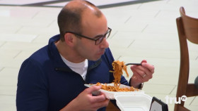 Impractical Jokers S10E08 720p HEVC x265-MeGusta EZTV