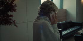 Industry S03E05 720p x265-TiPEX EZTV