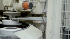 Inside the Factory S07E06 Mugs 1080p HEVC x265-MeGusta EZTV