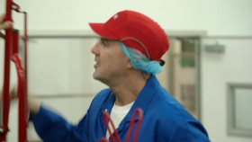 Inside The Factory S09E03 Cheese Curls 1080p HDTV H264-FTP EZTV