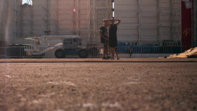 Inside The Masters Of Dirt S02E02 1080p WEB H264-SUBSCRiBE EZTV