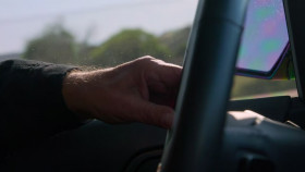 Investigation Alien S01E06 Alien Identity 720p HEVC x265-MeGusta EZTV