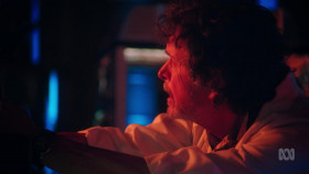 Itch S02 1080p WEBRip AAC2 0 x264-DarkSaber EZTV