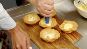 Jimmy And Shivis Farmhouse Breakfast S01E10 720p WEB H264-SKYFiRE EZTV