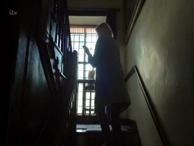 Joanna Lumleys Home Sweet Home S01E01 480p x264-mSD EZTV