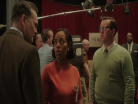 Julia 2022 S01E03 480p x264-mSD EZTV