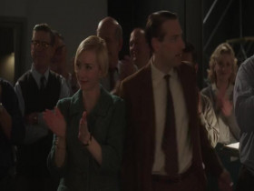 Julia 2022 S01E08 480p x264-mSD EZTV