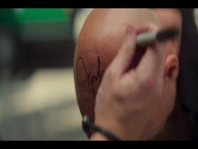 Kaos S01E01 480p x264-mSD EZTV