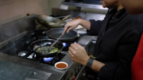 Karena and Kaseys Foreign Flavours S01E03 1080p WEBRip x264-BAE EZTV