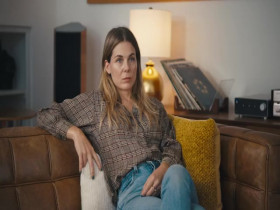 Keep This Between Us S01E02 480p x264-mSD EZTV