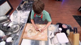 Kids Baking Championship S08E07 Mama Mia iNTERNAL 720p WEB x264-ROBOTS EZTV