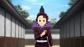 Kimetsu no Yaiba S05E05 I Even Ate Demons 1080p CR WEB-DL AAC2 0 H 264-playWEB EZTV