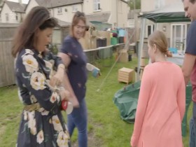 Kirstie and Phils Love It or List It S06E03 480p x264-mSD EZTV