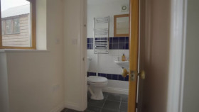 Kirstie And Phils Love It Or List It S10E01 720p HEVC x265-MeGusta EZTV