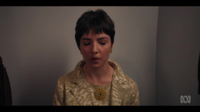 Ladies in Black S01E04 1080p WEB H264-KANGAR00 EZTV