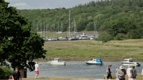 Landscape Artist Of The Year S09E07 The Semi Final Bucklers Hard Hampshire 1080p NOW WEB-DL DDP5 1 H 264-FLUX EZTV