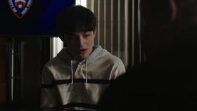 Law and Order Special Victims Unit S26E04 Constricted 720p HEVC x265-MeGusta EZTV