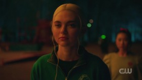 Legacies S03E01 720p WEB H264-CAKES EZTV