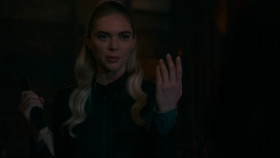 Legacies S04E09 720p WEB H264-DEXTEROUS EZTV