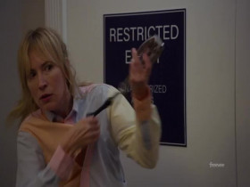 Leverage Redemption S02E09 480p x264-mSD EZTV