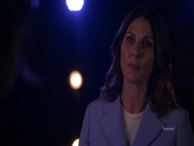 Leverage Redemption S02E13 480p x264-mSD EZTV