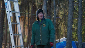 Life Below Zero S23E02 Night Moves 720p HULU WEB-DL DDP5 1 H264-WhiteHat EZTV