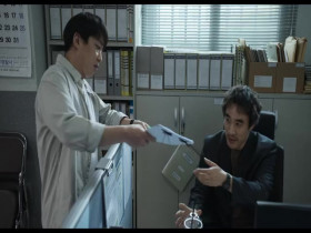 Light Shop S01E03 480p x264-mSD EZTV