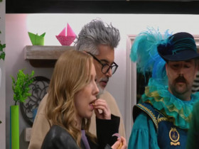 LOL Last One Laughing Quebec S03E01 480p x264-mSD EZTV