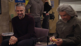 Lopez vs Lopez S03E09 1080p x265-ELiTE EZTV