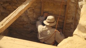 Lost Treasures of Egypt S02E04 Secrets of the Pyramids 720p WEBRip x264-CAFFEiNE EZTV