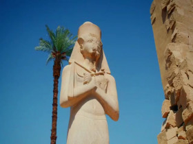Lost Treasures of Egypt S03E03 480p x264-mSD EZTV