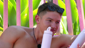 Love Island Australia S06E02 1080p WEB h264-EDITH EZTV