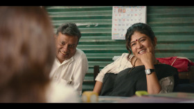 Maamla Legal Hai S01E01 1080p WEB h264-EDITH EZTV