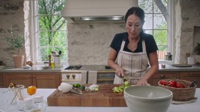 Magnolia Table With Joanna Gaines S01E01 A Family Tradition 720p WEBRip X264-KOMPOST EZTV
