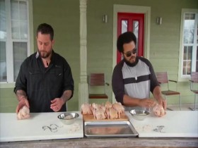 Man Fire Food S08E09 Get Your Grill On 480p x264-mSD EZTV