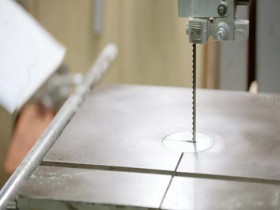 Man vs History S01E07 480p x264-mSD EZTV