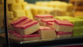 Mary Berrys Simple Comforts S01E04 Home 720p HDTV x264-DARKFLiX EZTV