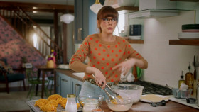 Mary Makes It Easy S01E03 Healthied Up 720p WEBRip x264-KOMPOST EZTV