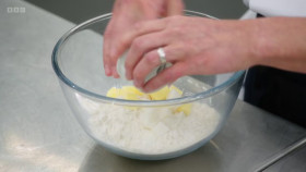 MasterChef The Professionals S17E09 720p HEVC x265-MeGusta EZTV