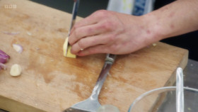 MasterChef The Professionals S17E10 1080p WEBRiP x264-DARKFLiX EZTV