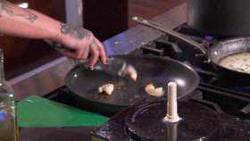 MasterChef US S13E12 1080p WEB h264-EDITH EZTV