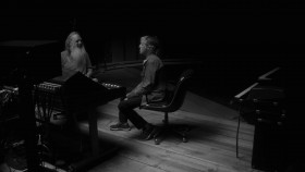McCartney 3 2 1 S01E04 1080p WEB H264-GGEZ EZTV
