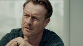 McDonald and Dodds S04E02 Rule of Three 1080p AMZN WEB-DL DDP2 0 H 264-NTb EZTV